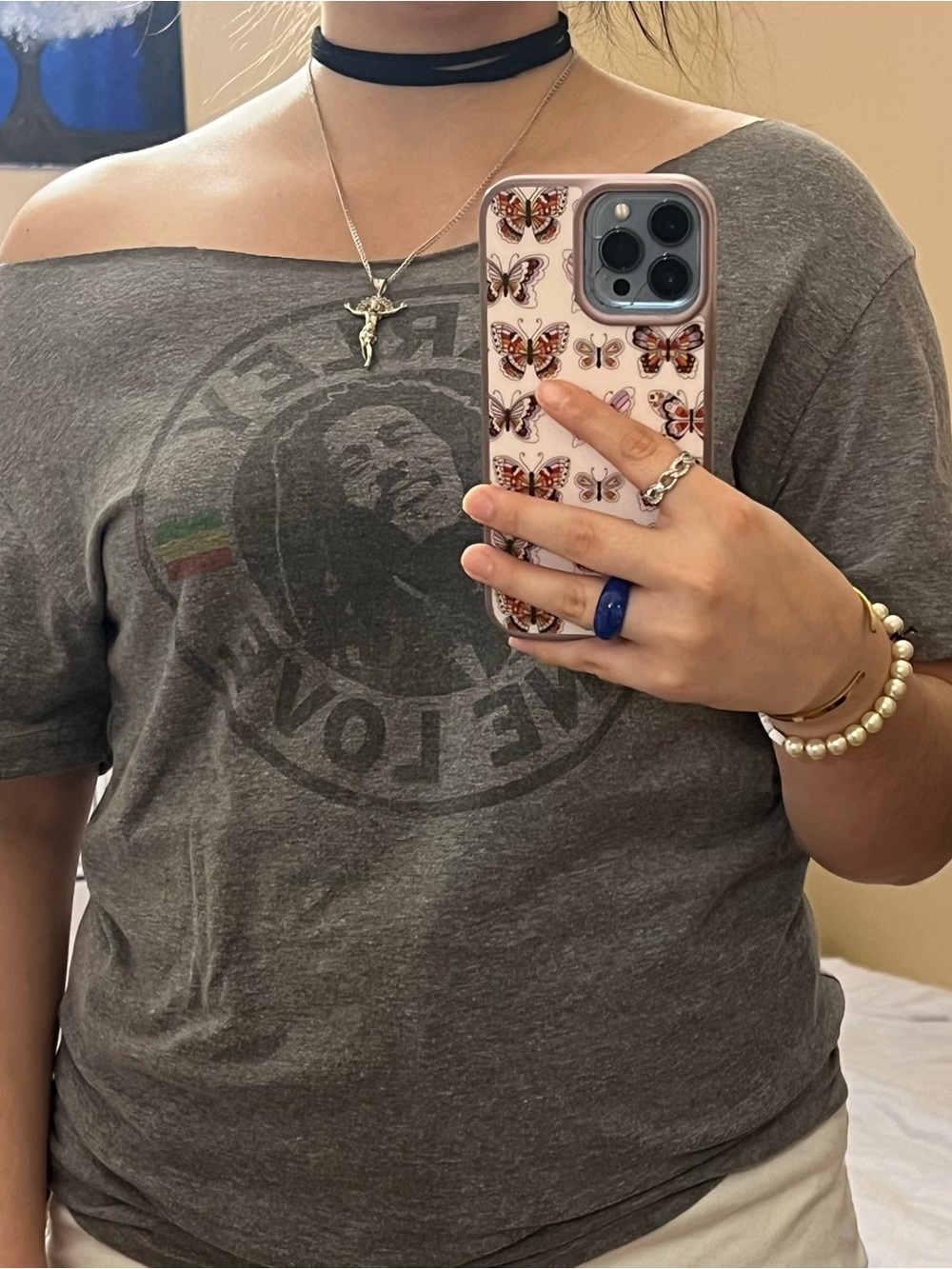 Off the Shoulder Indie Tee Bob Marley
